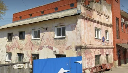 105-летний многоквартирный дом в центре Барнаула готовят к сносу