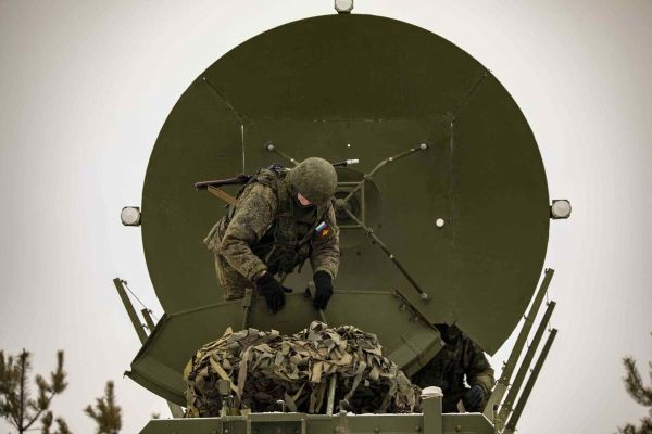 Российские военные часами транслируют для бойцов ВСУ похоронный марш