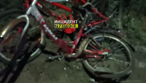 В Рубцовске пьяный водитель иномарки сбил двух молодых велосипедистов