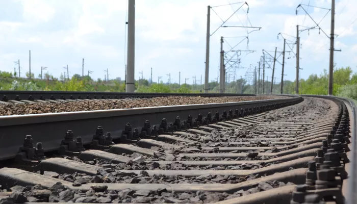 При взрыве на железнодорожных путях погибли двое сотрудников Росгвардии