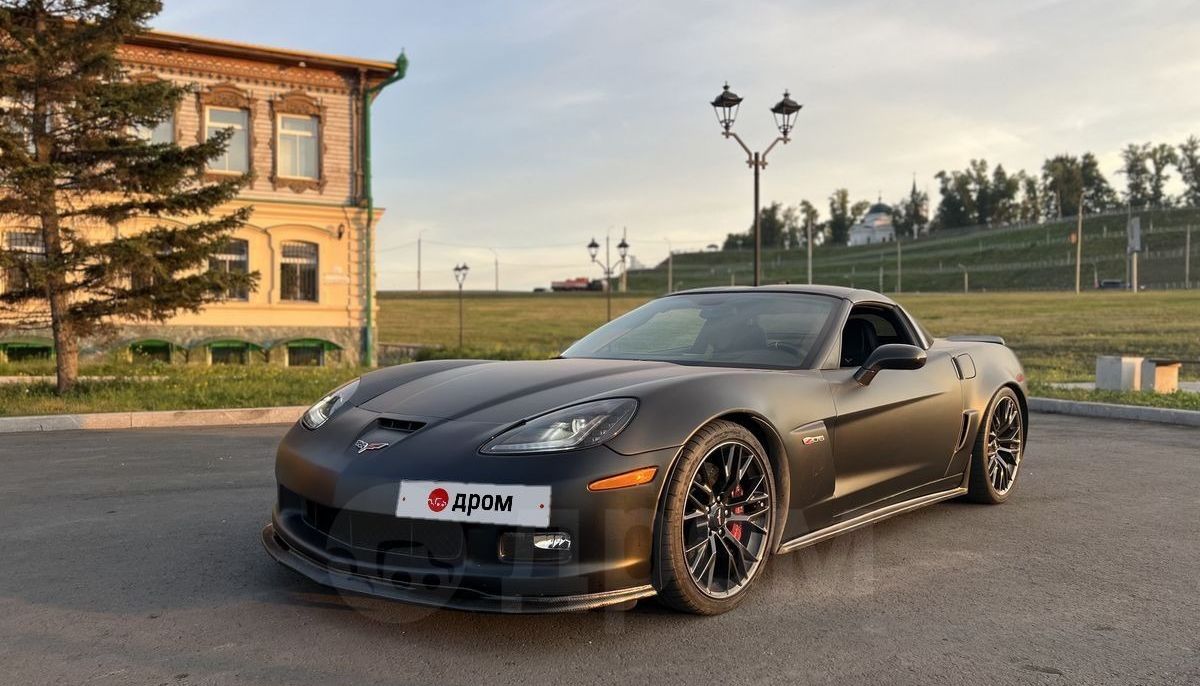 Chevrolet Corvette спорткар