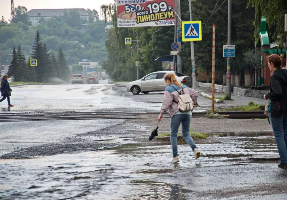 12 июля будет дождь. Ливень. Сильный дождь. Сильный дождь ливень.