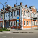 Того, кто готов взяться за сохранение Дома купца Морозова, ищут в Барнауле
