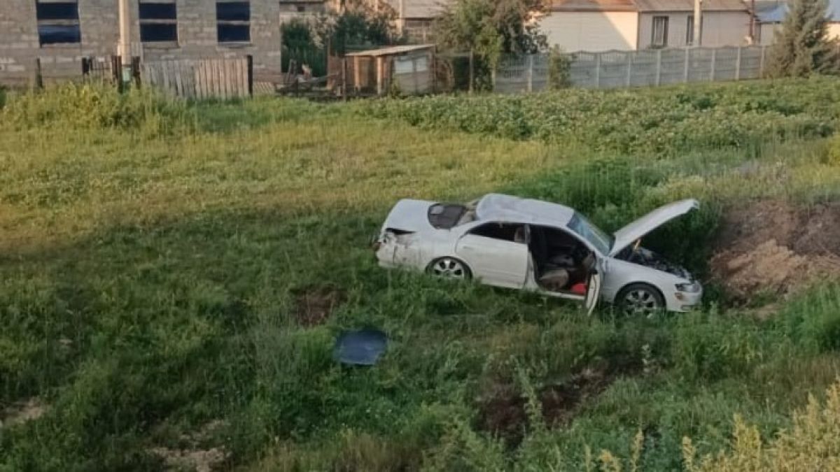 Ранним утром в Барнауле 22-летний парень погиб в ДТП с переворотом |  13.07.2023 | Барнаул - БезФормата