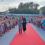 В Барнауле гости и участники Шукшинского кинофестиваля прошли по красной дорожке
