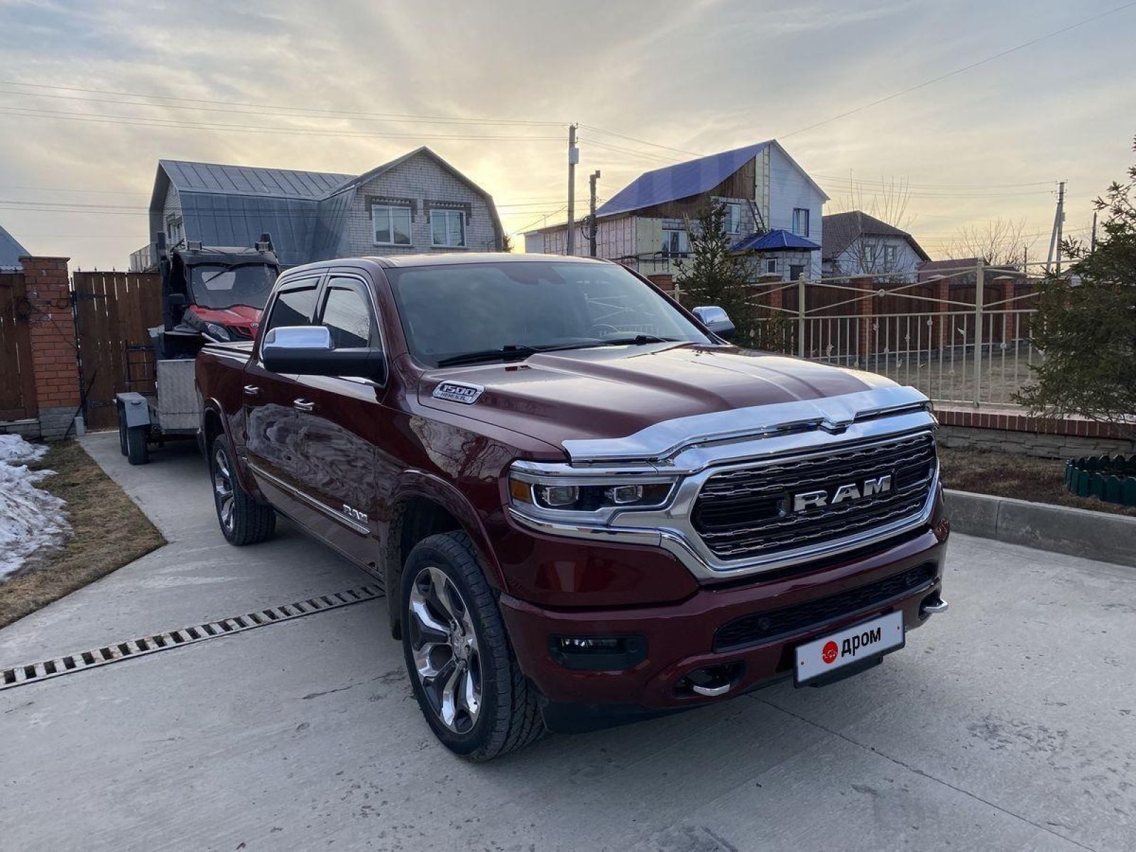 В Барнауле выставили на продажу Dodge Ram с двойными стеклами - Толк  20.07.2023