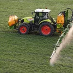 В Новичихинском районе выявили нарушения при обработке полей пестицидами