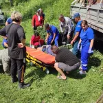 Дорога ужасная: туристка рассказала об аварии по пути к Каракольским озерам