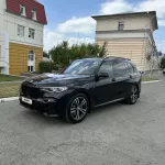 В Барнауле продают BMW X7 с хрустальной ручкой КПП за 11,9 млн рублей