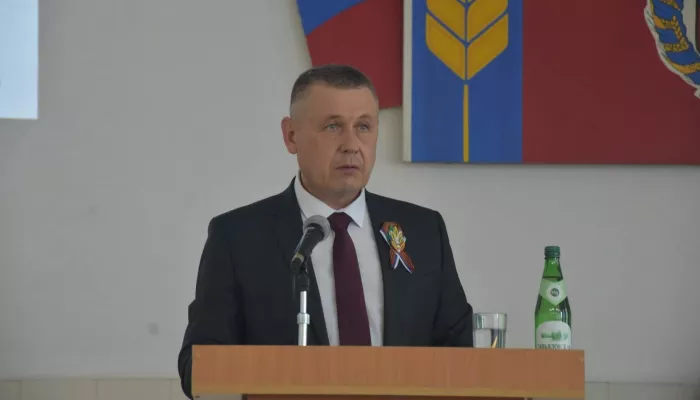 Прокуратура может через суд добиться отставки главы Завьяловского района