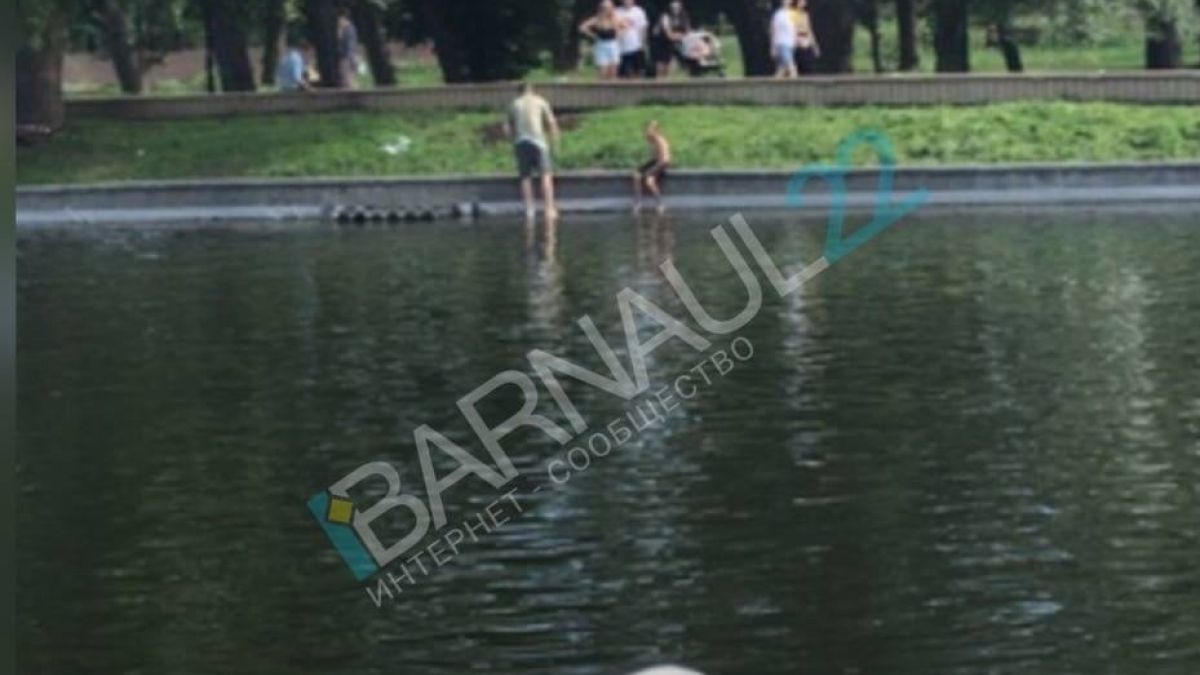Барнаулец спас ребенка в парке "Изумрудный"