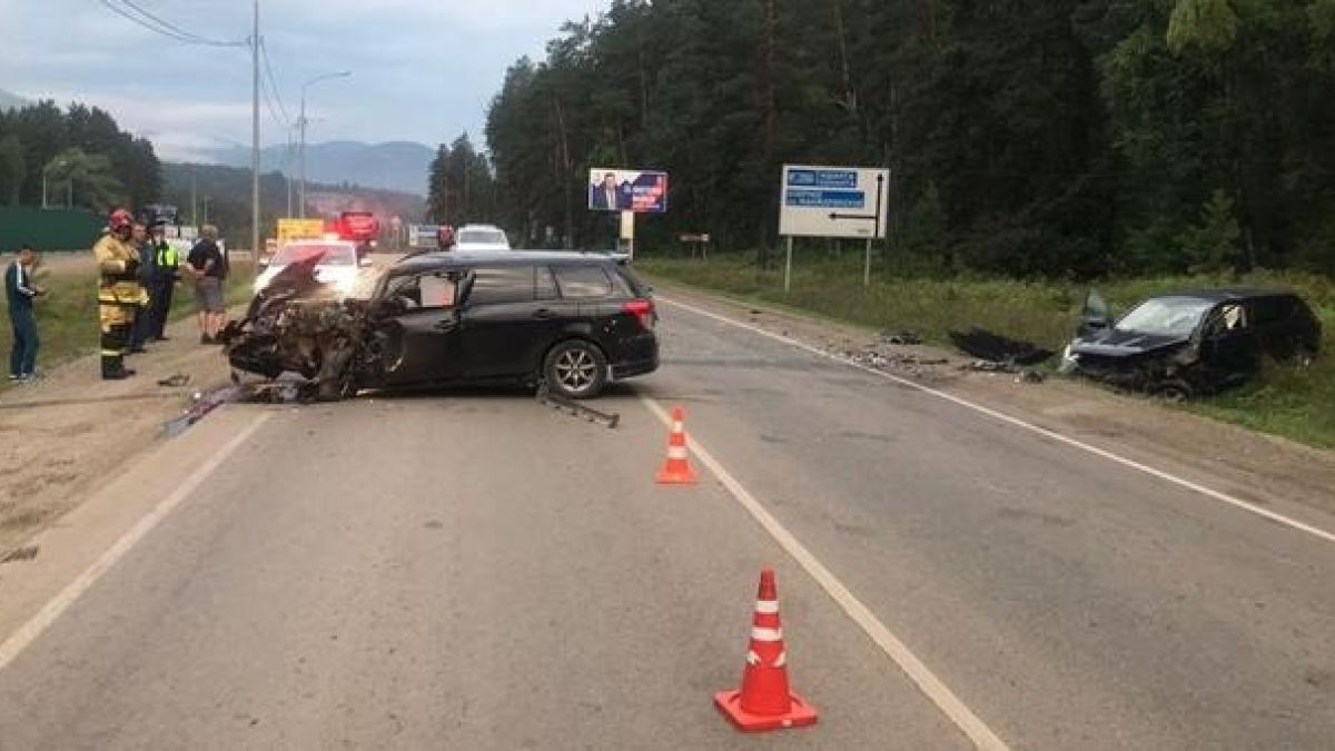 Житель Алтайского края попал в жесткое ДТП на трассе в Манжероке |  05.08.2023 | Барнаул - БезФормата