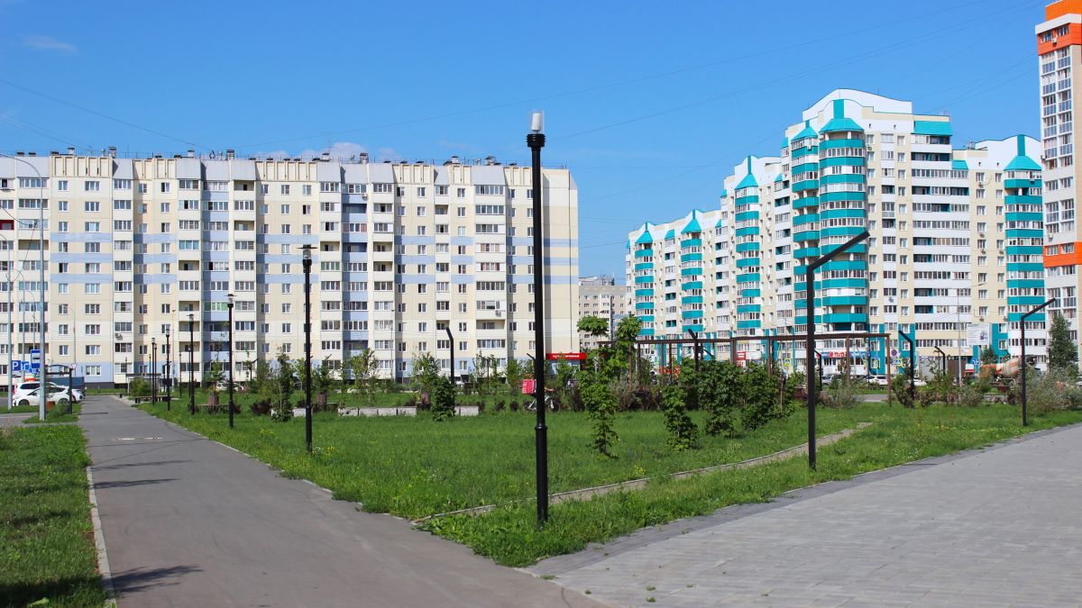Сквер на пересечении улиц Ускова и Взлетной