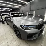 В Барнауле продают серый BMW M5 с керамической отделкой за 13,2 млн рублей