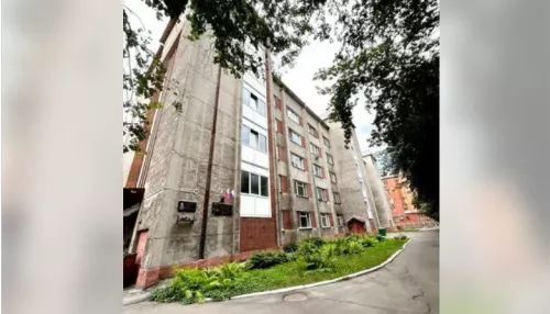 В Барнауле продают уникальную квартиру в доме, где жили первые лица города