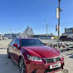 В Барнауле продают рубиновый Lexus в максимальной комплектации за 2,3 млн рублей