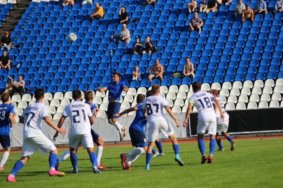 «Динамо-Барнаул» и «Новосибирск» выдали огненный матч в Кубке России по футболу