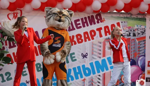 День рождения самого дружного квартала в Барнауле отметили более 1500 человек