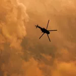 Действующий украинский летчик прилетел на вертолете в Россию