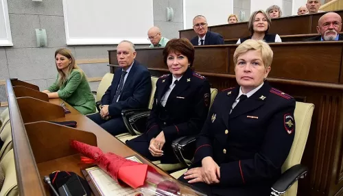 В Барнауле наградили представителей общественности и органов самоуправления