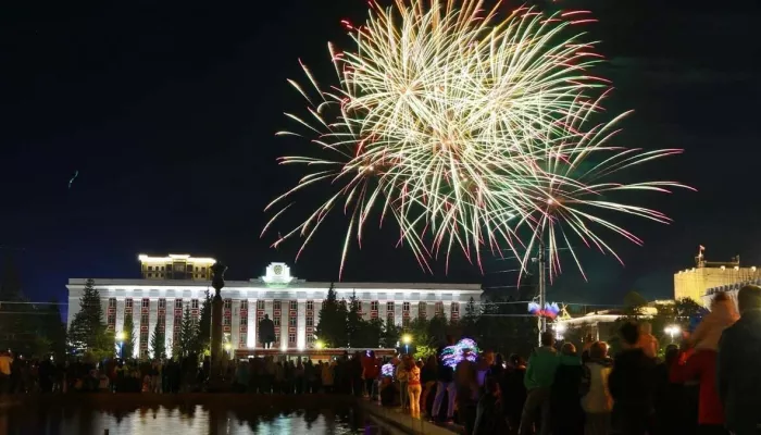 В одном из районов Барнаула планируют запустить салют на День города