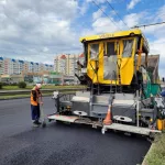 В Барнауле по нацпроекту продолжается ремонт дороги на улице Малахова и других