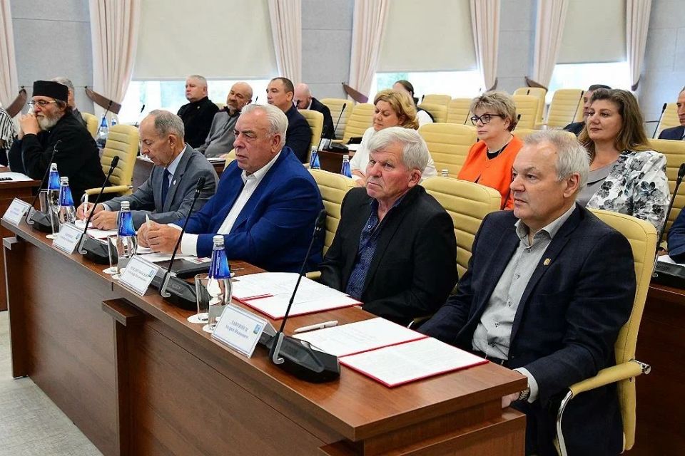 Депутаты БГД приняли участие в обсуждении будущего инициативных проектов в Барнауле 