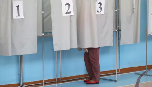 В Барнауле обсудили подготовку избирательных участков к выборам президента
