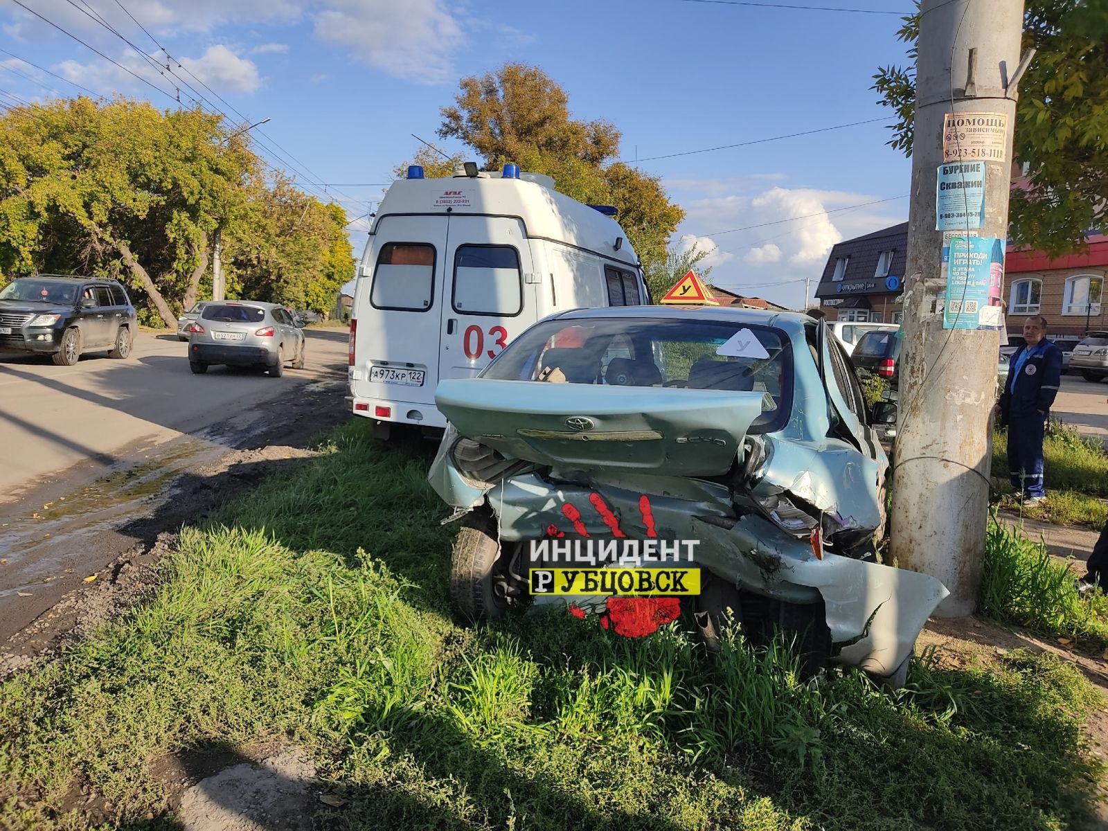 В Рубцовске пьяный водитель врезался учебный автомобиль с девушкой за рулем  - Толк 22.09.2023