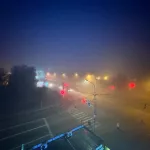 Густой туман окутал улицы Барнаула утром 30 сентября