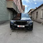 В Барнауле почти за 13 млн продают BMW со светящейся панорамной крышей