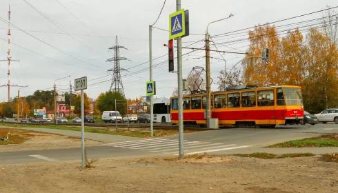 Барнаульской фирме придется заплатить за ДТП, массово затормозившее трамваи