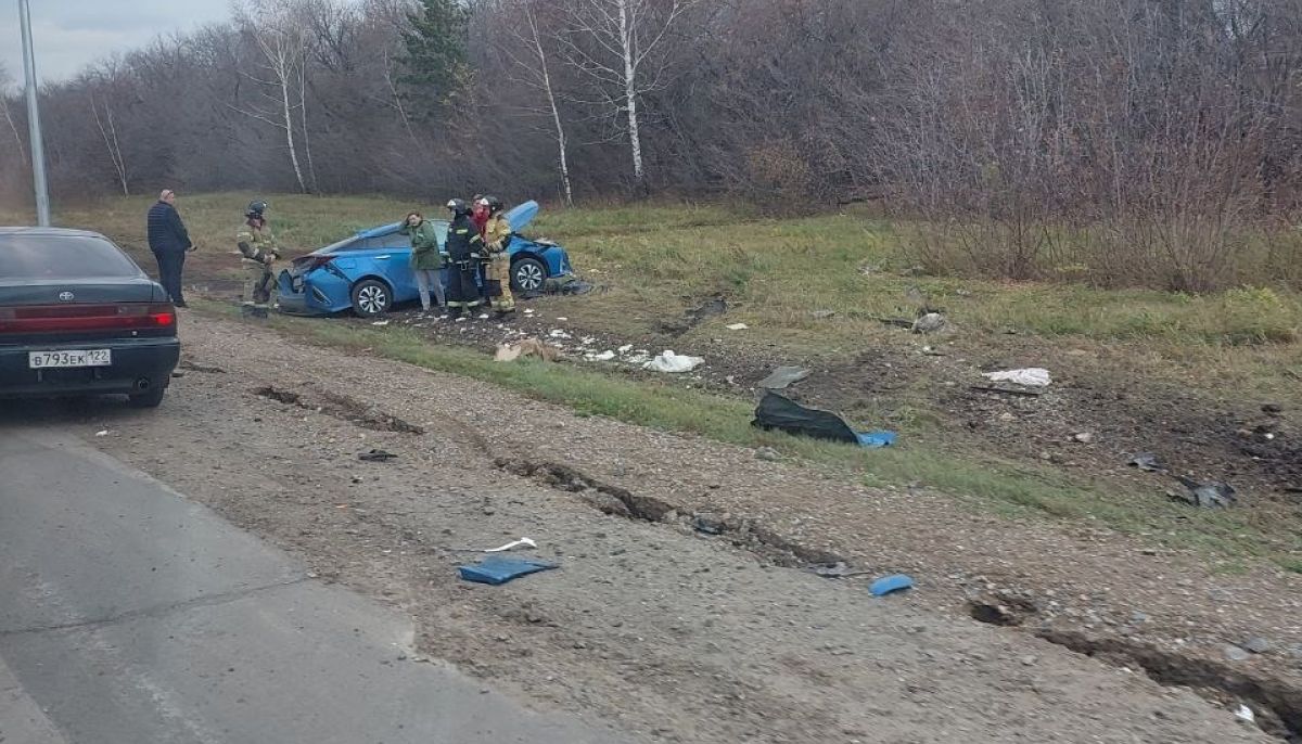 В Алтайском крае на трассе Павловск — Барнаул произошло жесткое ДТП - Толк  21.10.2023