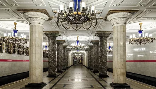Илон Маск восхитился станцией метро в Санкт-Петербурге