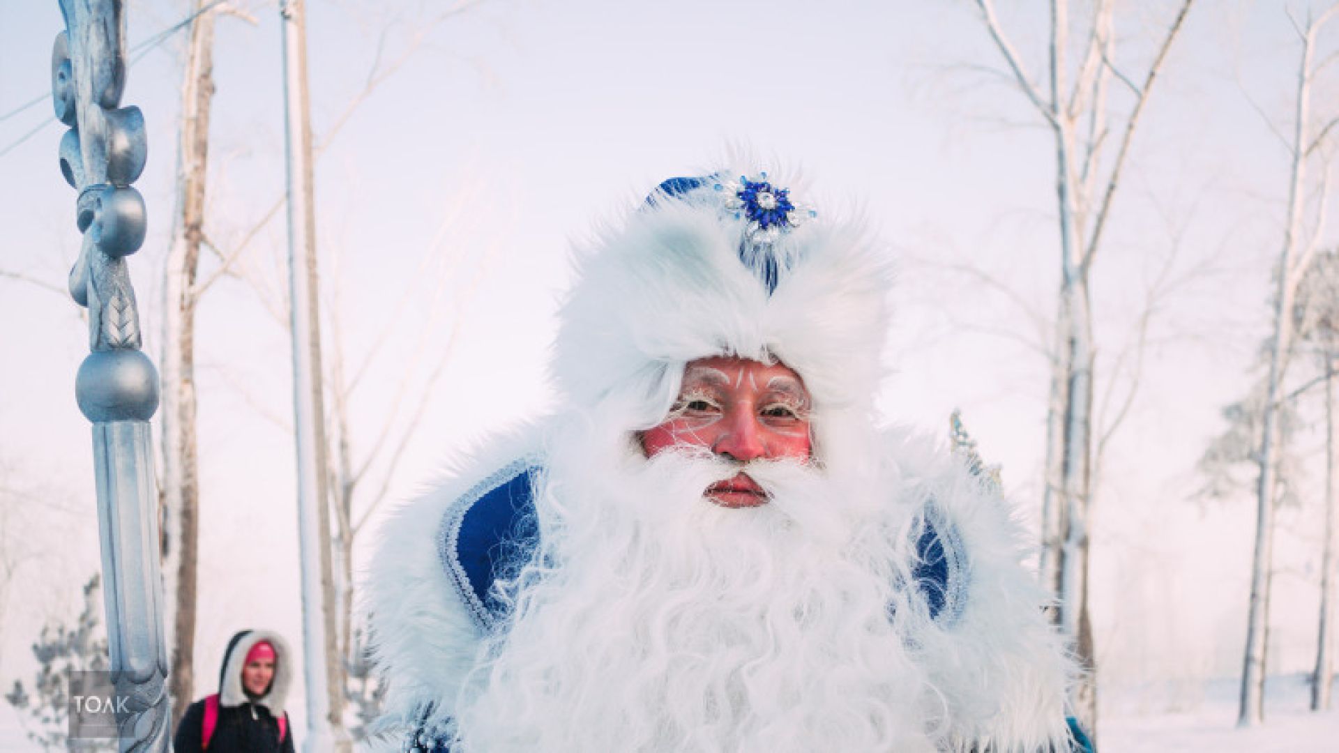 Дед мороз растет. Алтайский дед Мороз. Правда то что в настоящем мире дед Мороз волшебник. Российский дед чудит.