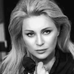 Певица Вика Цыганова оправдала скандальные заявления проблемами с головой