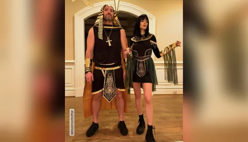Хоккеист Овечкин с женой показали стильные наряды на Хеллоуин