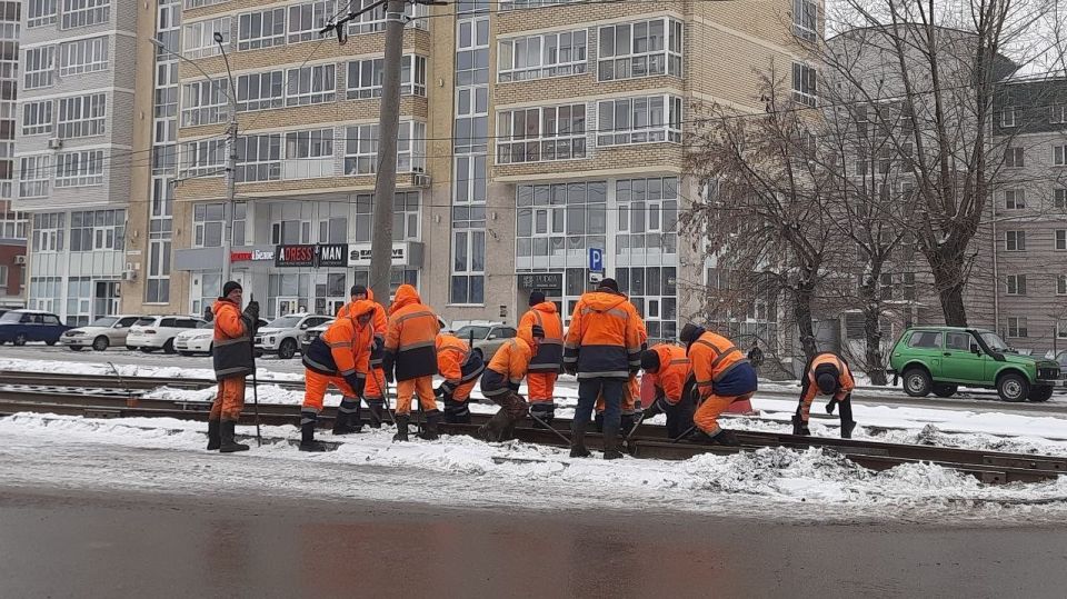 Работы на путепроводе в Барнауле