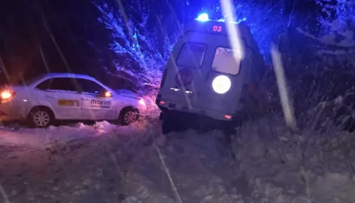 В Бийске произошло два ДТП с участием автомобилей скорой помощи