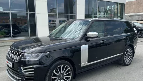 В Барнауле Land Rover с мониторами для пассажиров продают за 12 млн рублей