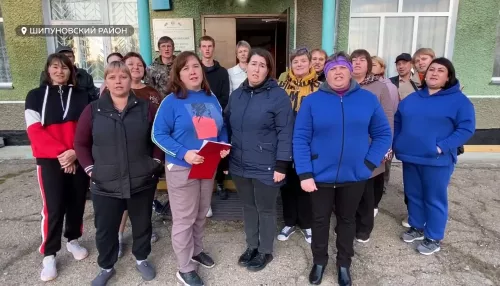 Жители села в Шипуновском районе добились открытия школы