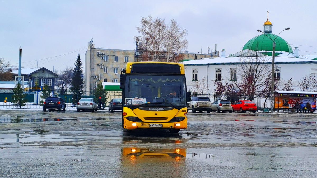 Автобус №99 на площади Спартака