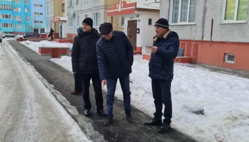 Барнаульские депутаты проконтролировали приемку благоустроенных дворов