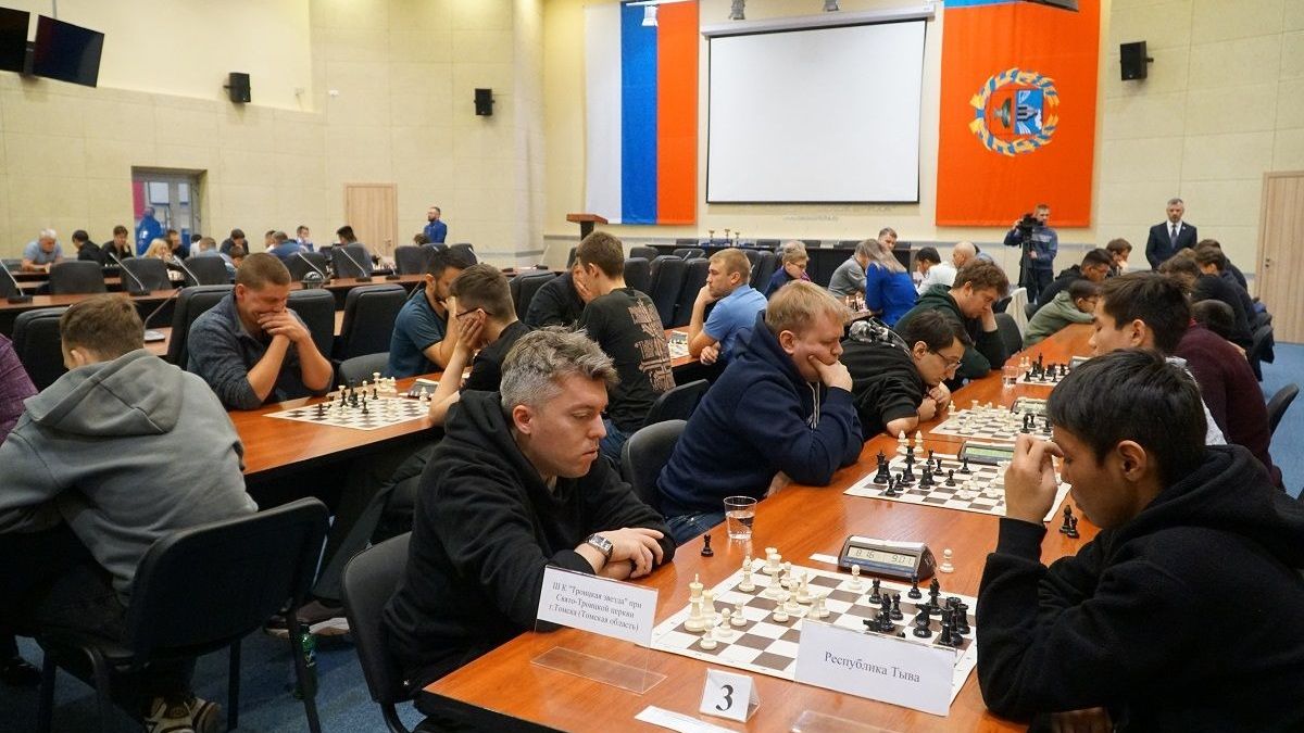 Командный турнир по быстрым шахматам в Белокурихе