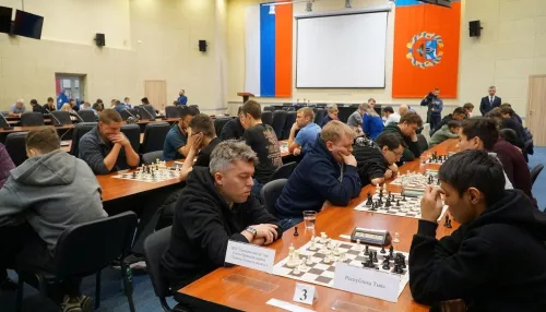 В Белокурихе прошел командный турнир по быстрым шахматам Большой Алтай