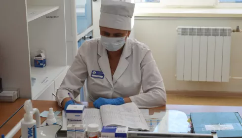 Болезнь не из прошлого: как в Алтайском крае лечат туберкулез по видеосвязи