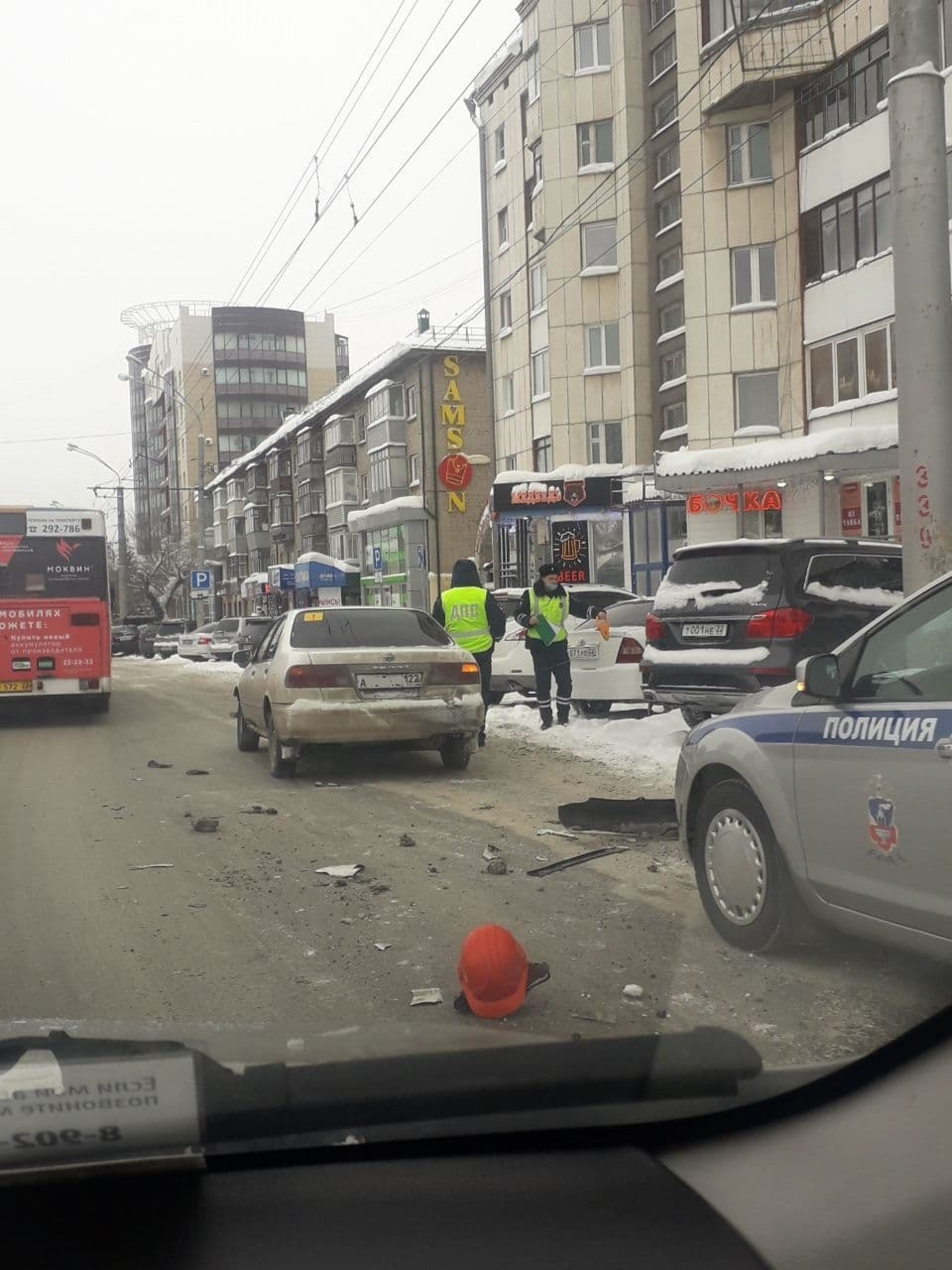 Что известно о ДТП в Барнауле с тремя сбитыми пешеходами - Толк 12.01.2021