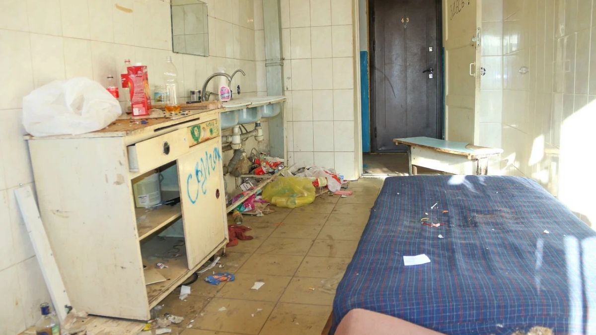 Жители барнаульского Потока пожаловались на наркопритон в многоквартирном доме
