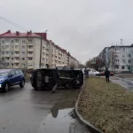 В Бийске произошло второе ДТП с переворотом на одном перекрестке