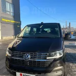 В Алтайском крае за 7 млн рублей продают Volkswagen с раздвижным столиком